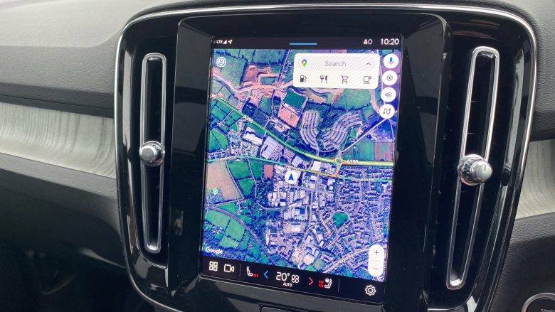 Volvo XC40 2.0 B4P Ultra Dark 5dr Auto Petrol Estate